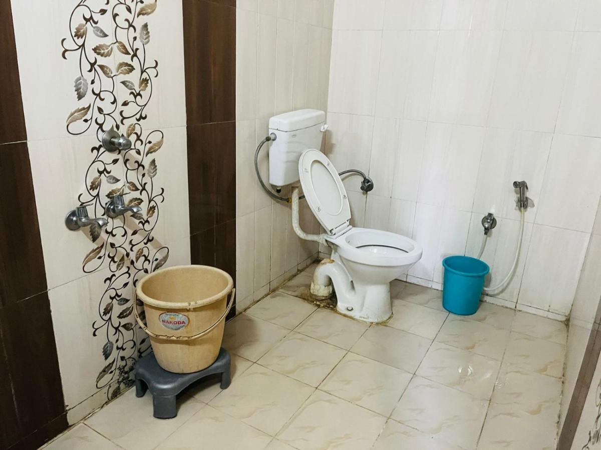 Jmc Hotel Lavish Akolia Екстериор снимка